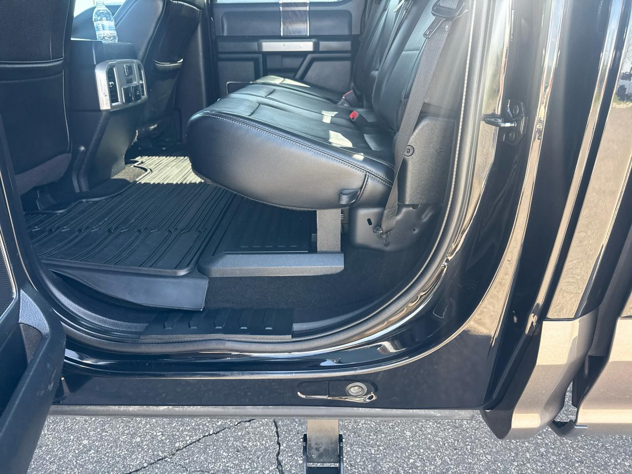 Ford F-350 SD Lariat Crew Cab Long Bed 4WD 2019