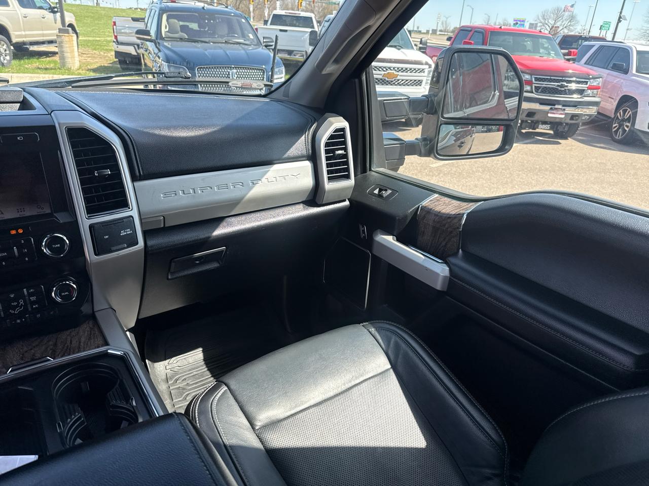 Ford F-350 SD Lariat Crew Cab Long Bed 4WD 2019