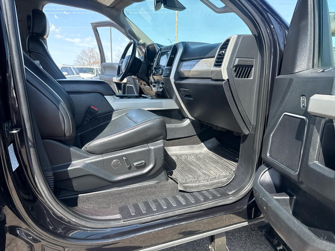 Ford F-350 SD Lariat Crew Cab Long Bed 4WD 2019