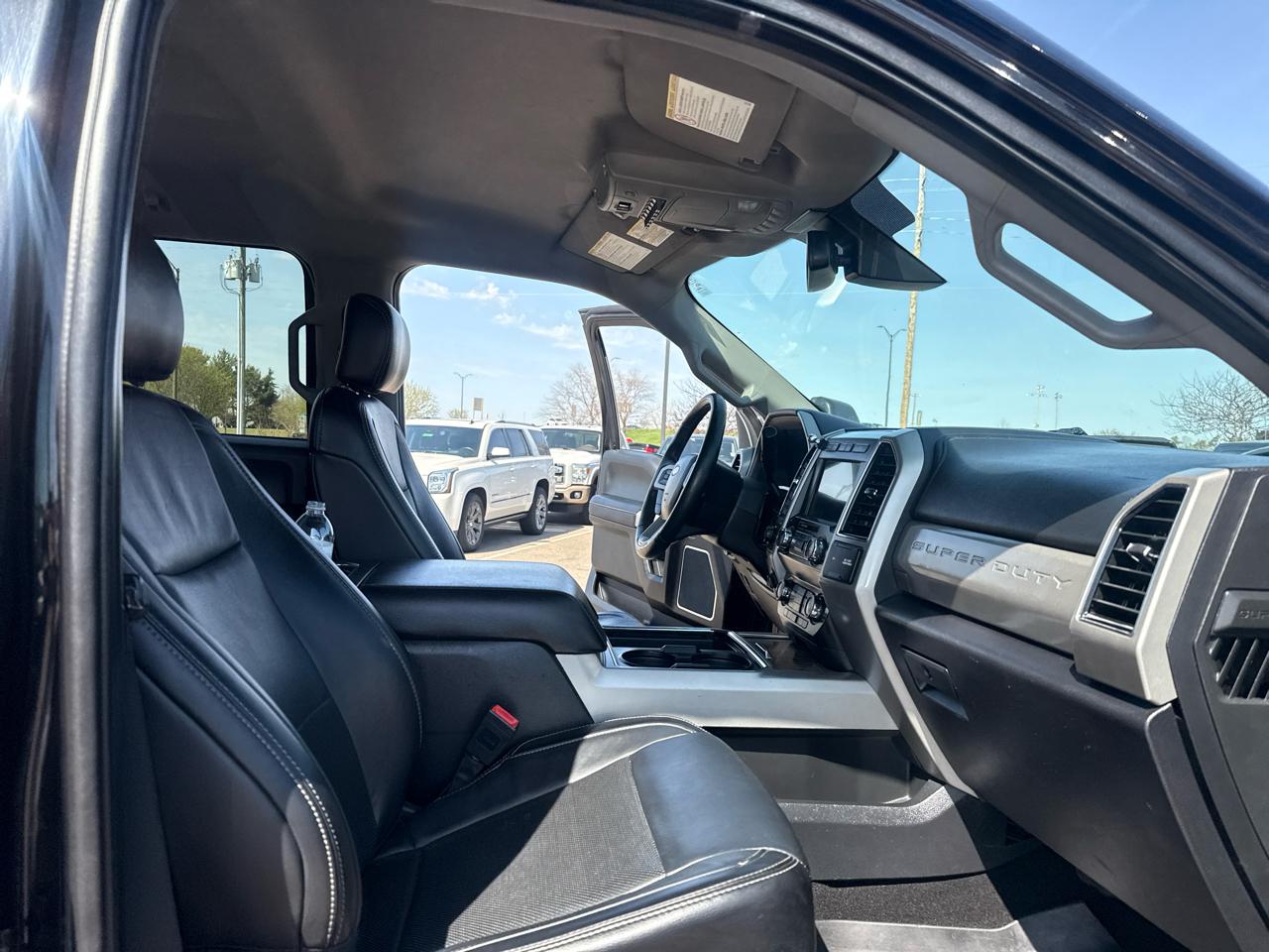 Ford F-350 SD Lariat Crew Cab Long Bed 4WD 2019