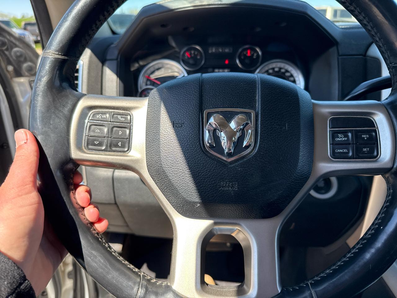 RAM 3500 Laramie Crew Cab LWB 4WD DRW 2018