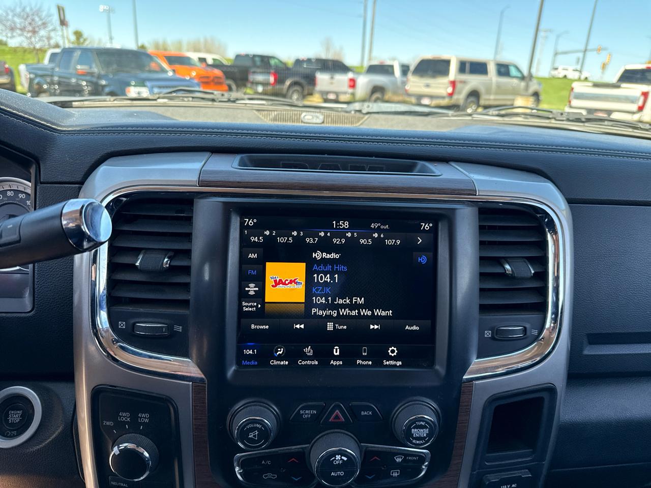 RAM 3500 Laramie Crew Cab LWB 4WD DRW 2018