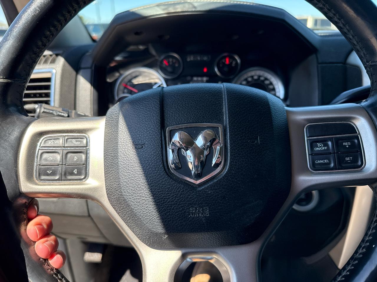 RAM 3500 Laramie Crew Cab LWB 4WD DRW 2018