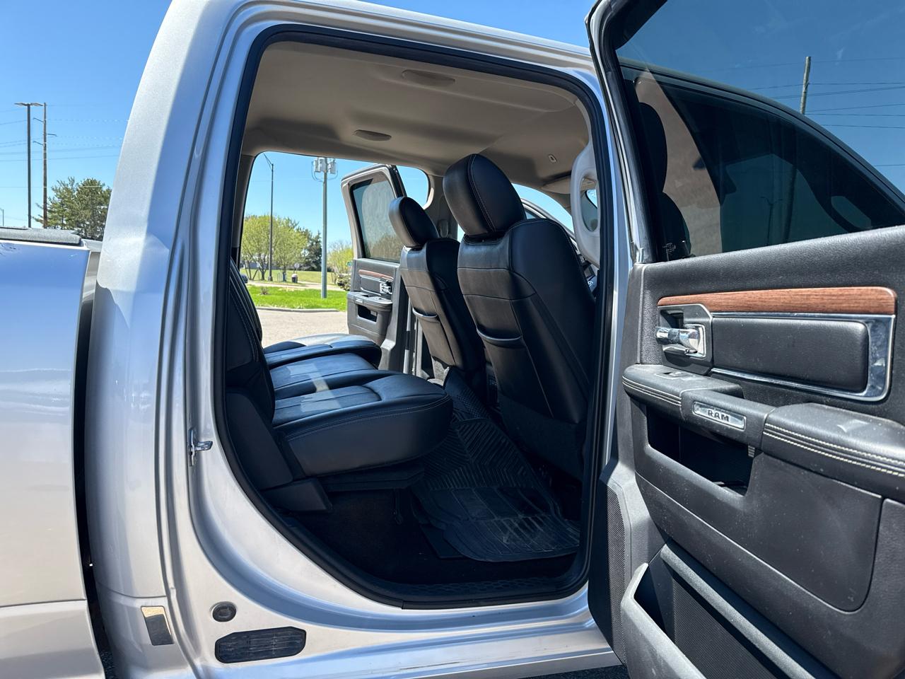 RAM 3500 Laramie Crew Cab LWB 4WD DRW 2018