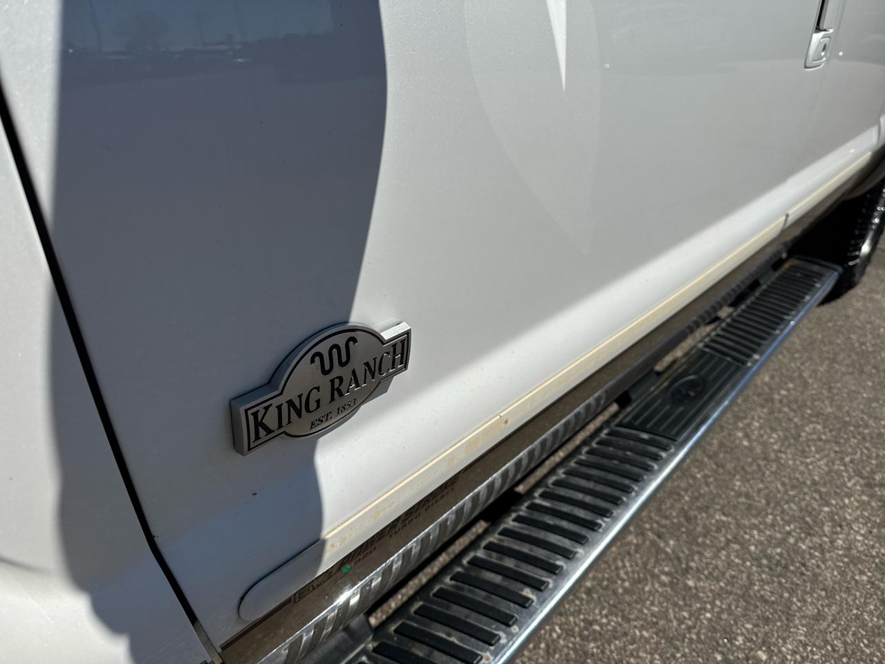 Ford F-350 SD King Ranch Crew Cab 4WD 2011