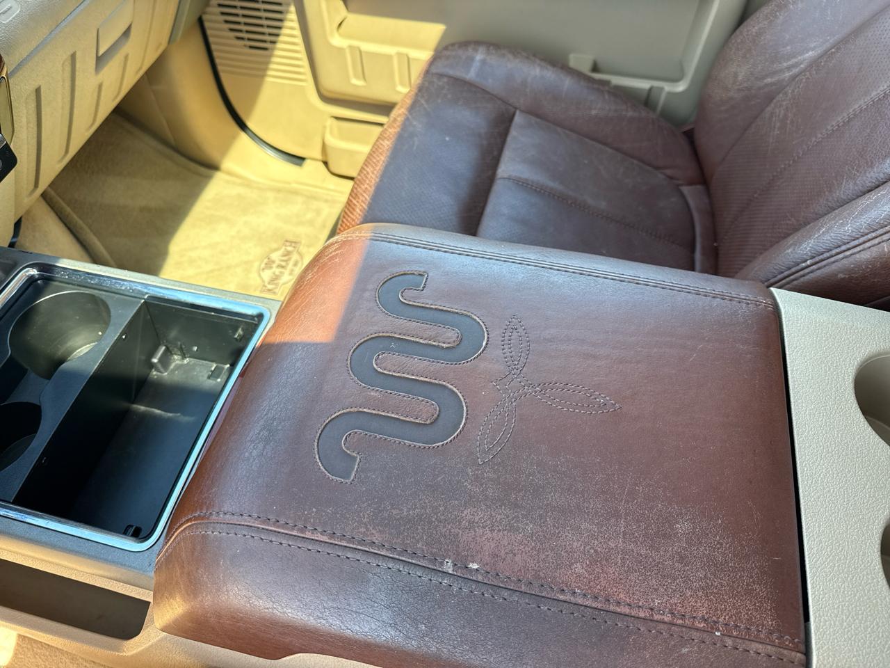 Ford F-350 SD King Ranch Crew Cab 4WD 2011