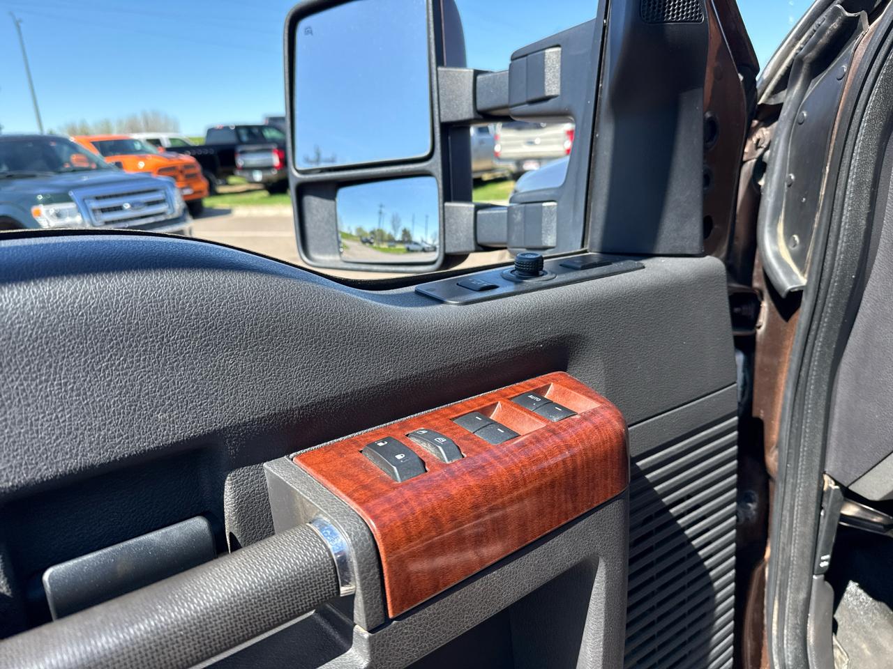 Ford F-250 SD King Ranch Crew Cab 4WD 2012