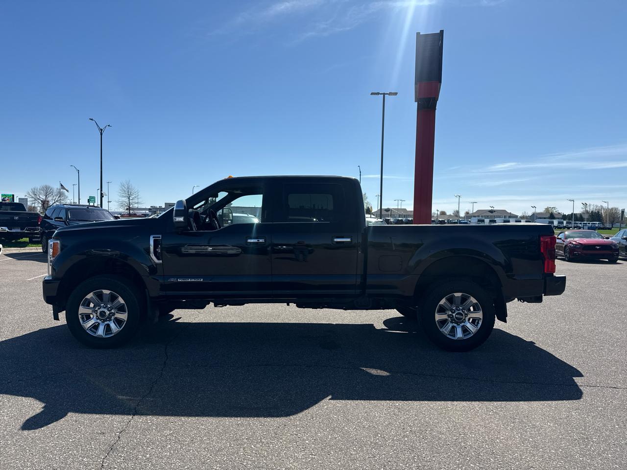 Ford F-250 SD Platinum Crew Cab 4WD 2017