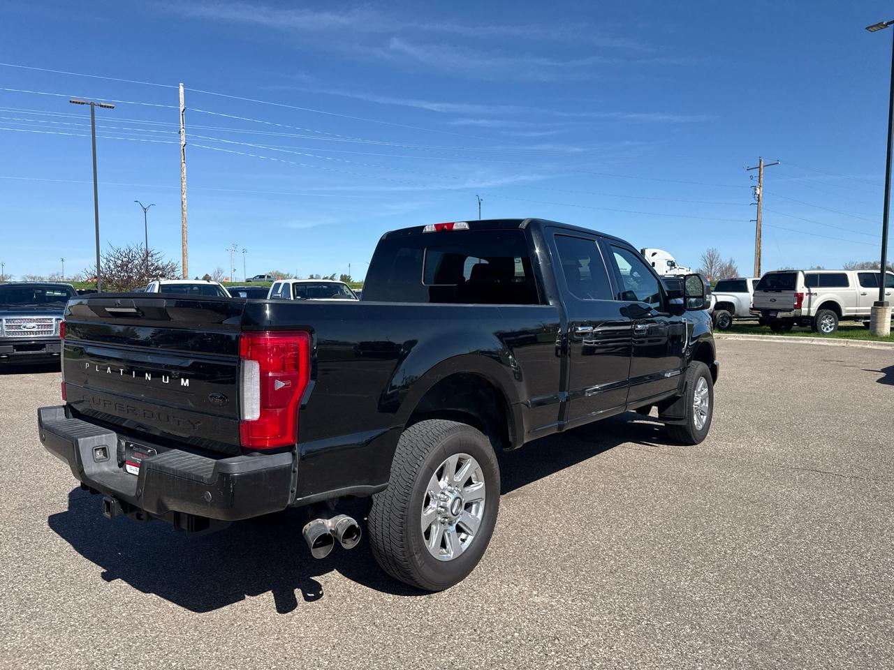 Ford F-250 SD Platinum Crew Cab 4WD 2017