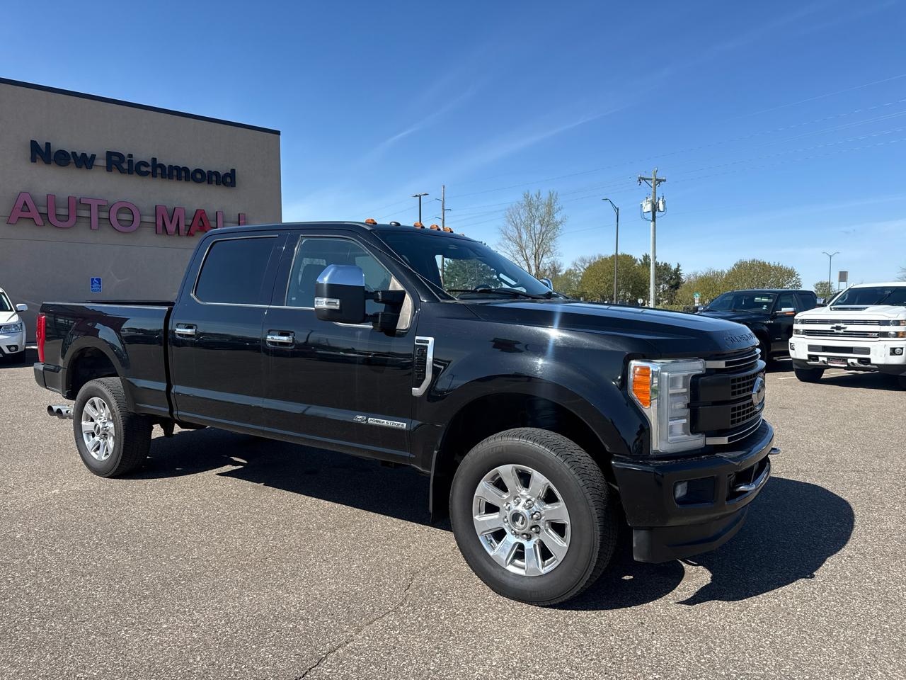 Ford F-250 SD Platinum Crew Cab 4WD 2017