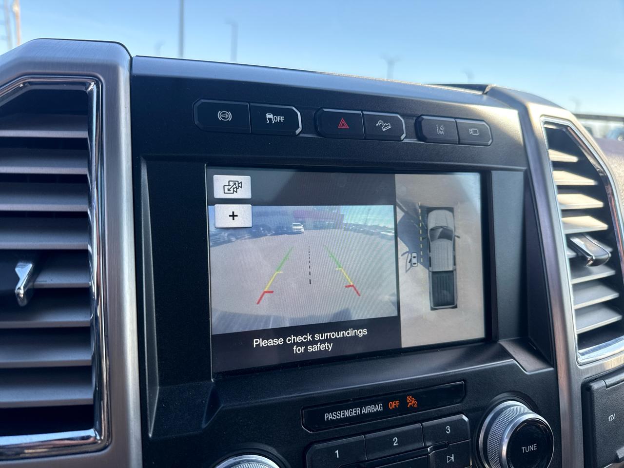 Ford F-250 SD Platinum Crew Cab 4WD 2017