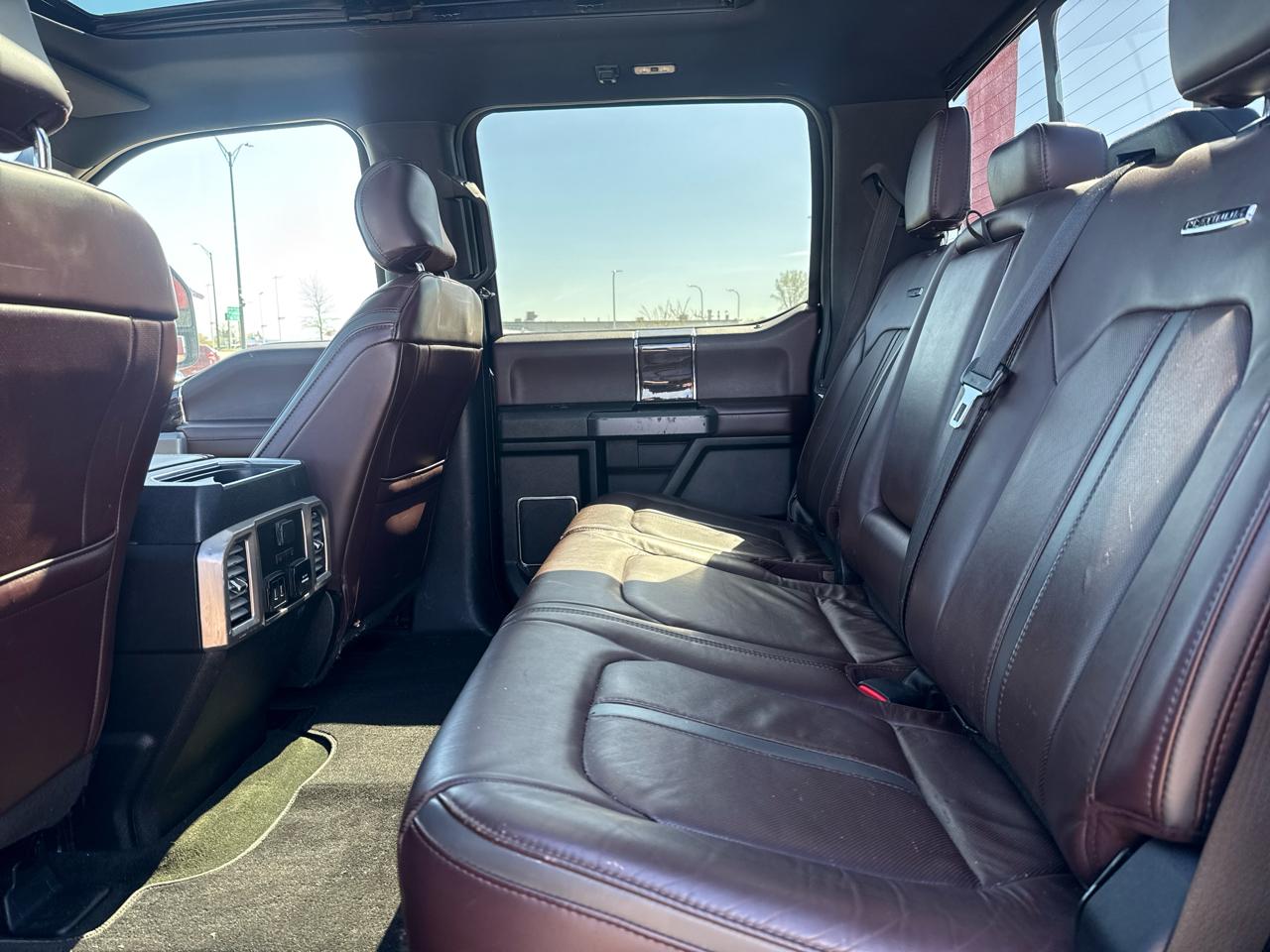 Ford F-250 SD Platinum Crew Cab 4WD 2017