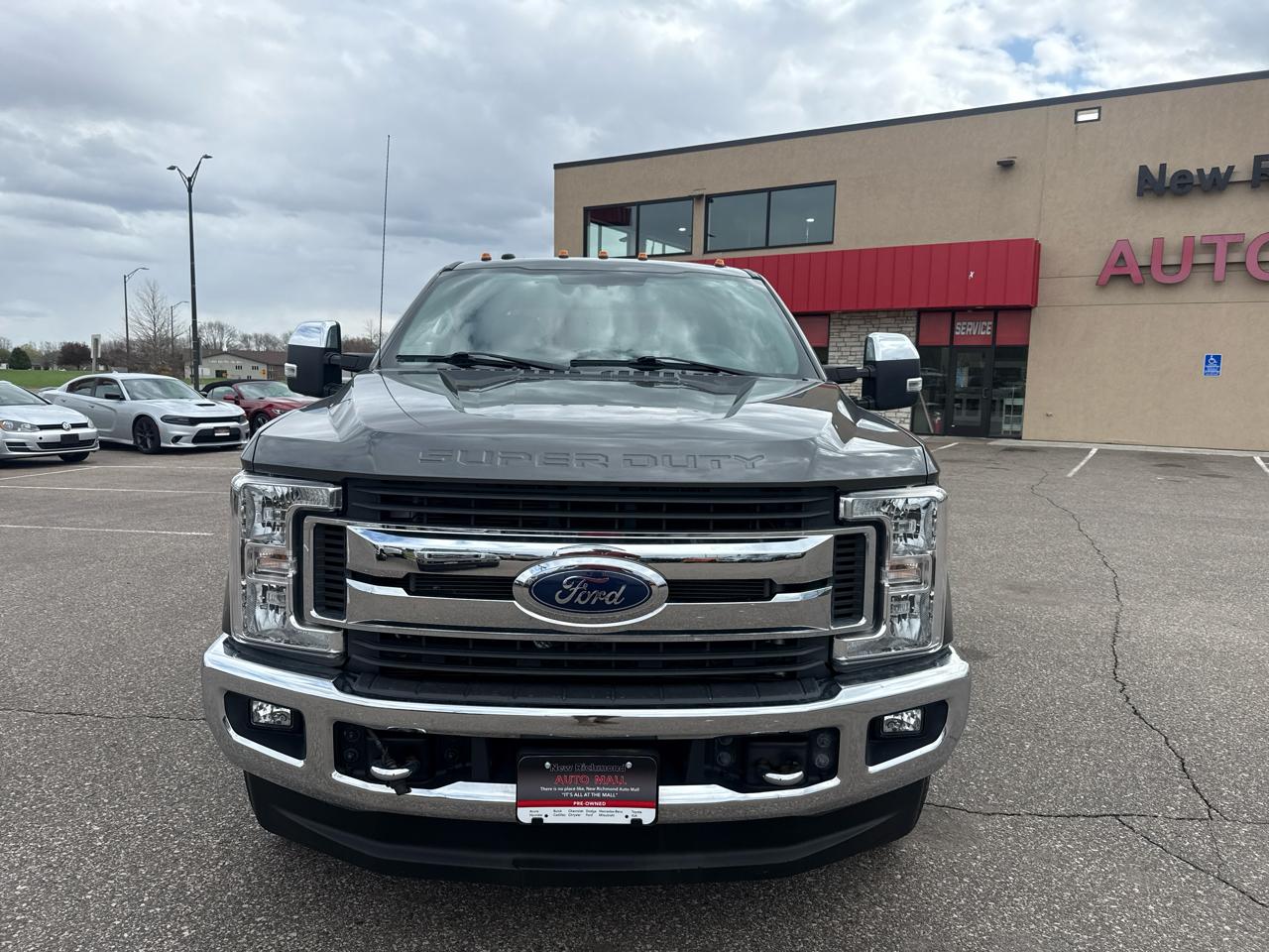 Ford F-250 SD XLT Crew Cab 4WD 2018