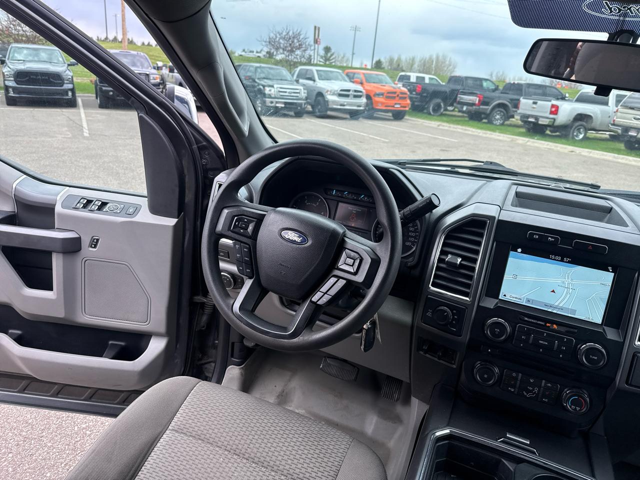 Ford F-250 SD XLT Crew Cab 4WD 2018