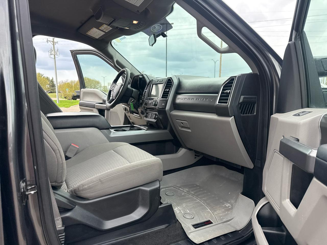 Ford F-250 SD XLT Crew Cab 4WD 2018