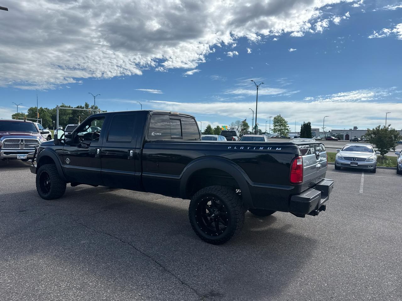 Ford F-350 SD Lariat Crew Cab 4WD 2016