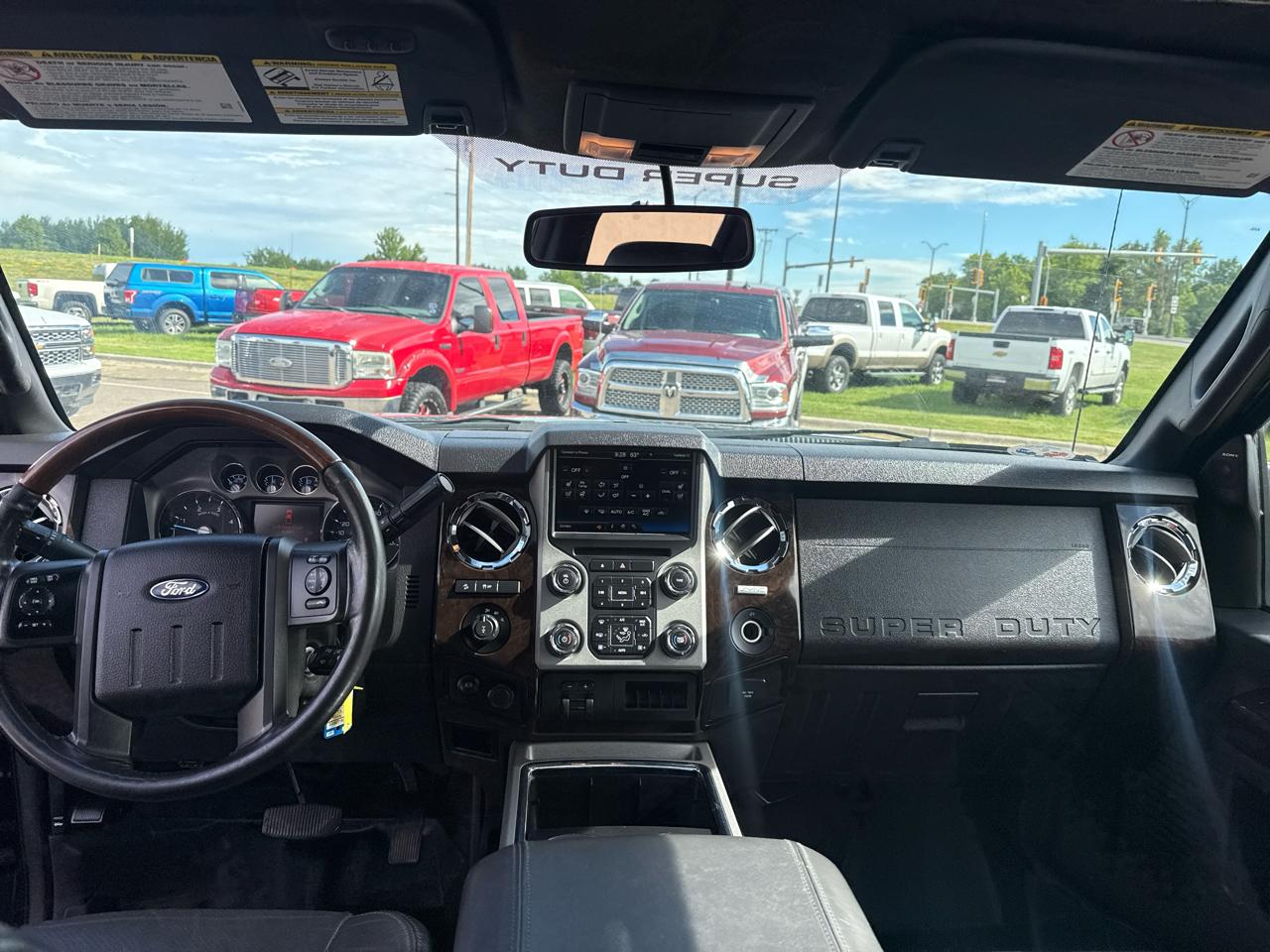 Ford F-350 SD Lariat Crew Cab 4WD 2016