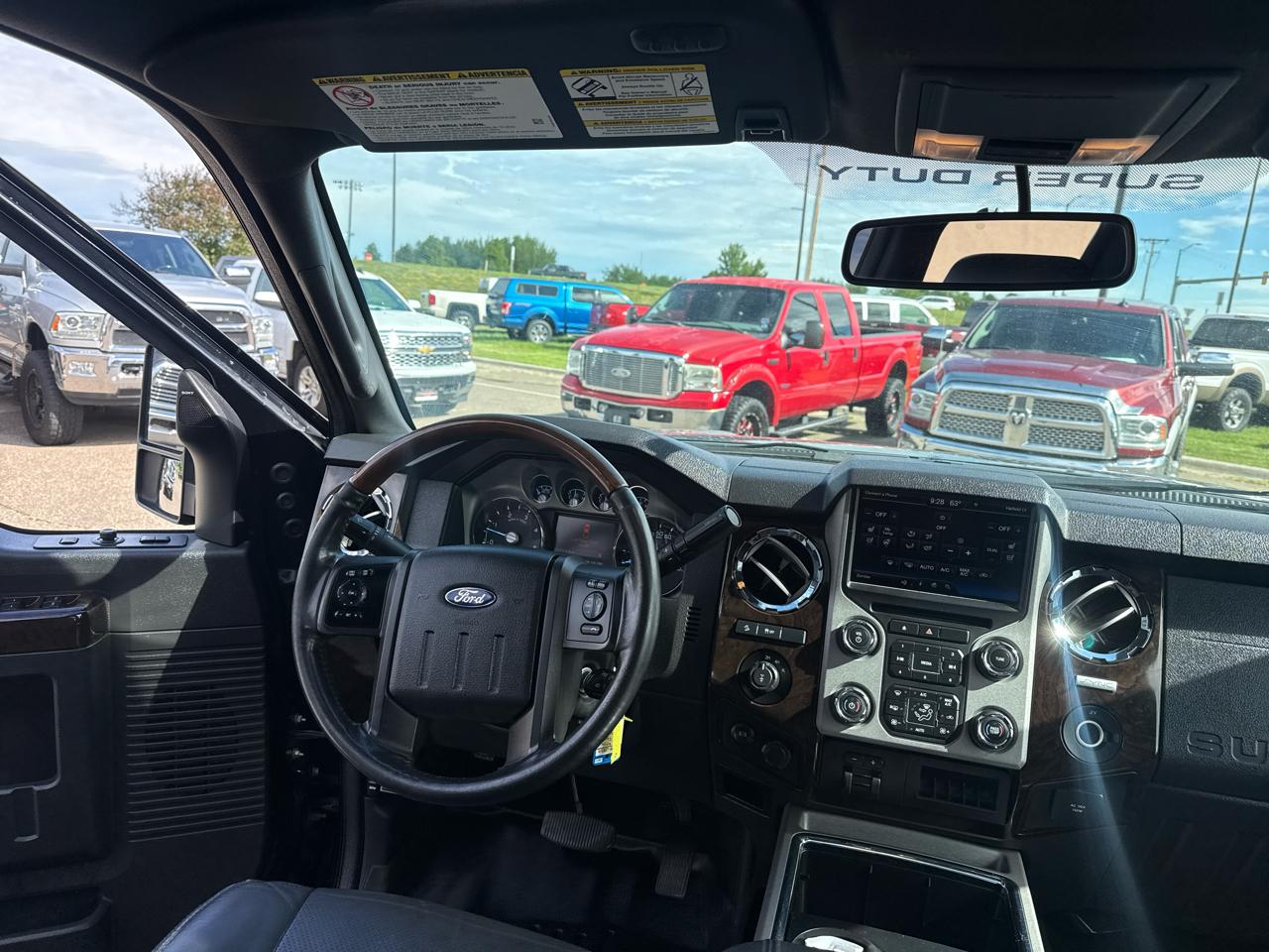 Ford F-350 SD Lariat Crew Cab 4WD 2016