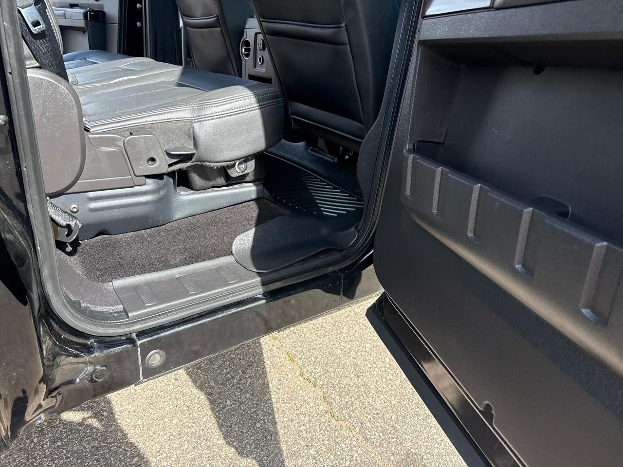 Ford F-350 SD Lariat Crew Cab 4WD 2016