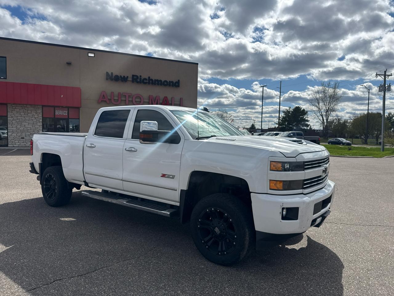 Chevrolet Silverado 2500HD LTZ Crew Cab 4WD 2019