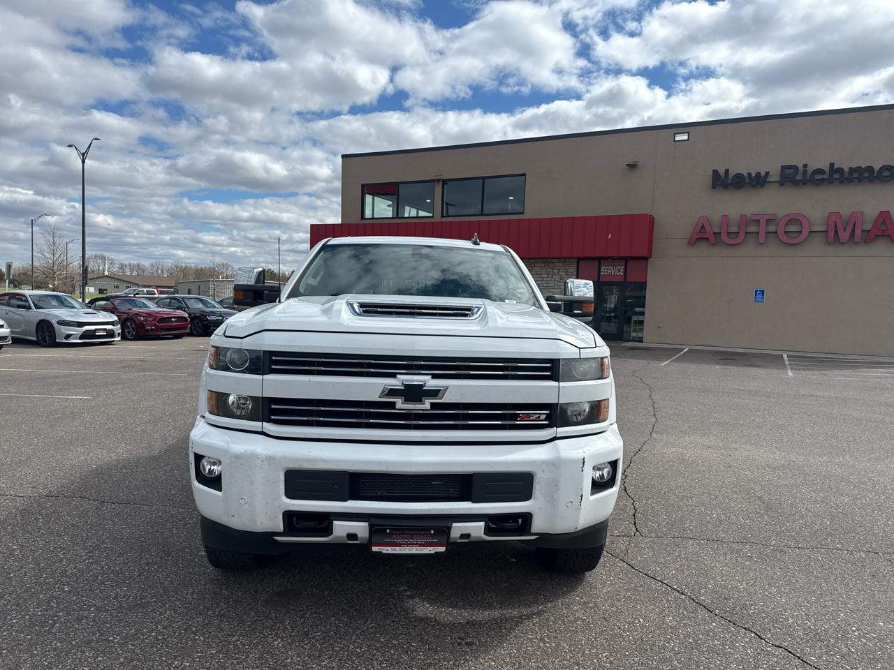 Chevrolet Silverado 2500HD LTZ Crew Cab 4WD 2019