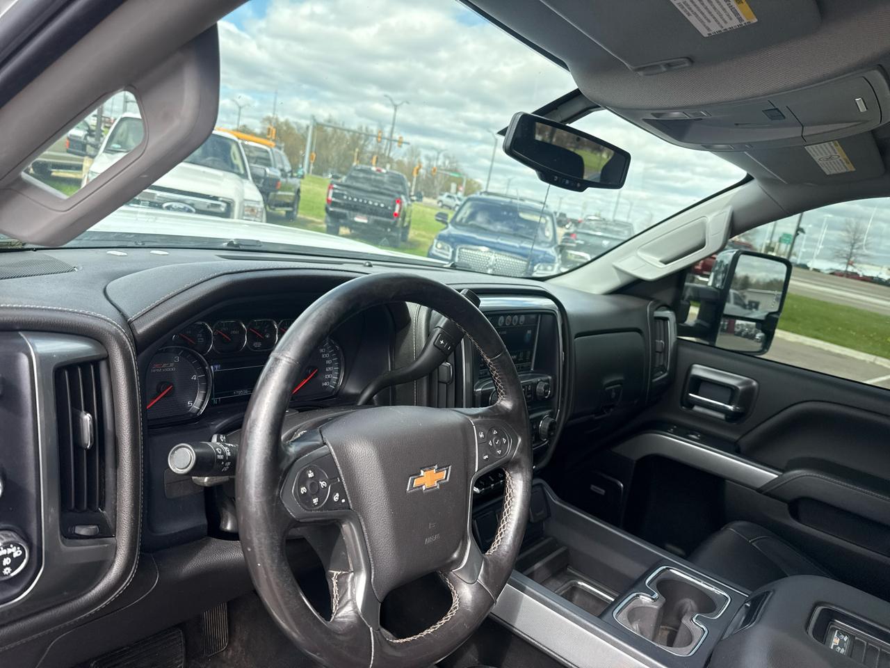 Chevrolet Silverado 2500HD LTZ Crew Cab 4WD 2019