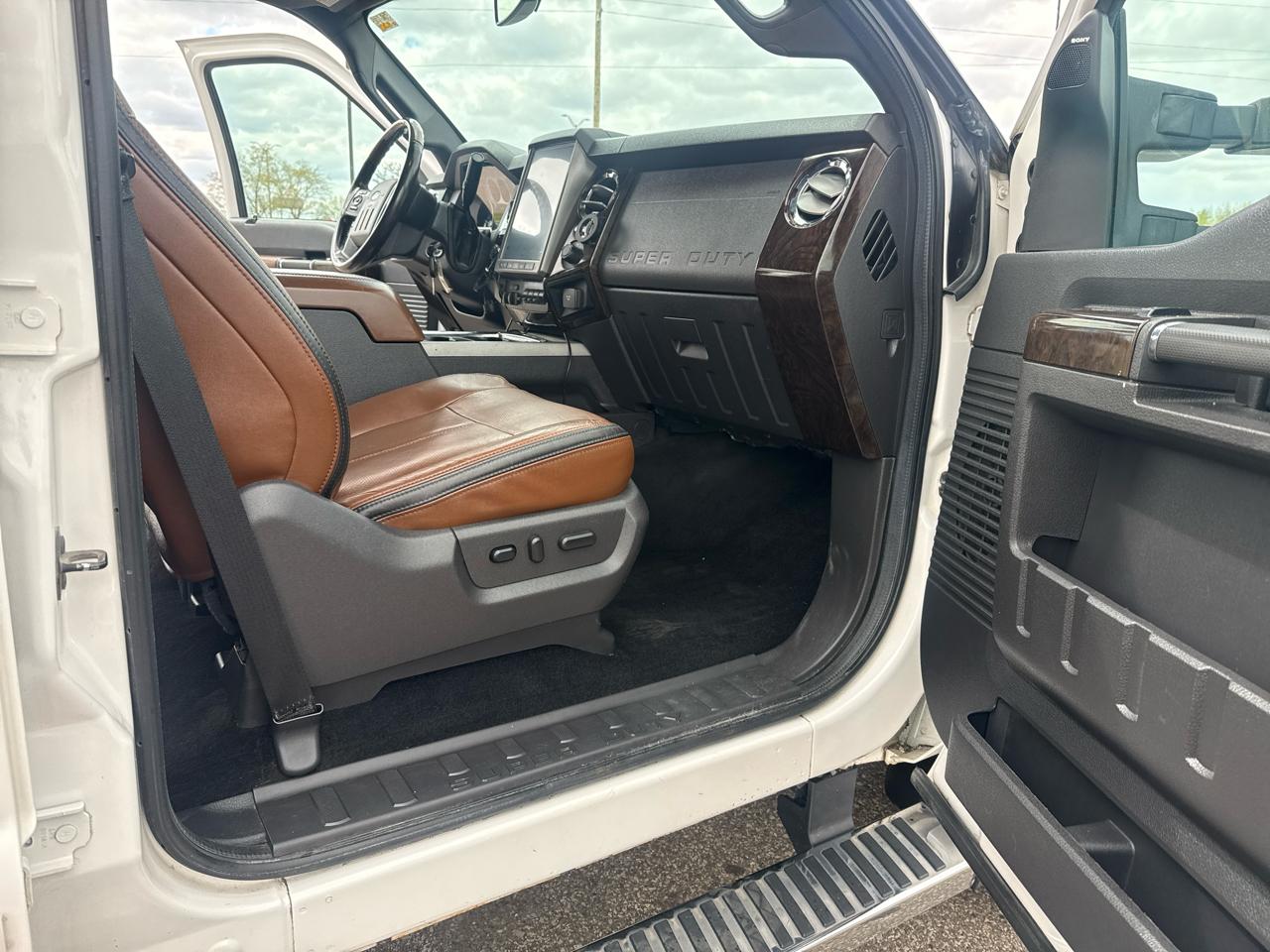 Ford F-350 SD Platinum Crew Cab 4WD 2013