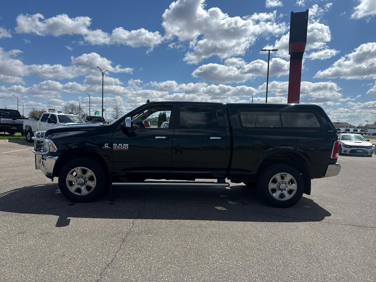 RAM 2500 Laramie Crew Cab SWB 4WD 2017