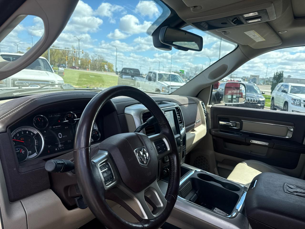 RAM 2500 Laramie Crew Cab SWB 4WD 2017