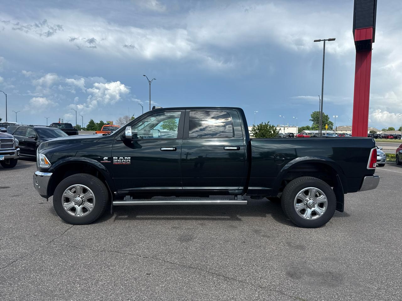 RAM 2500 Laramie Crew Cab SWB 4WD 2017