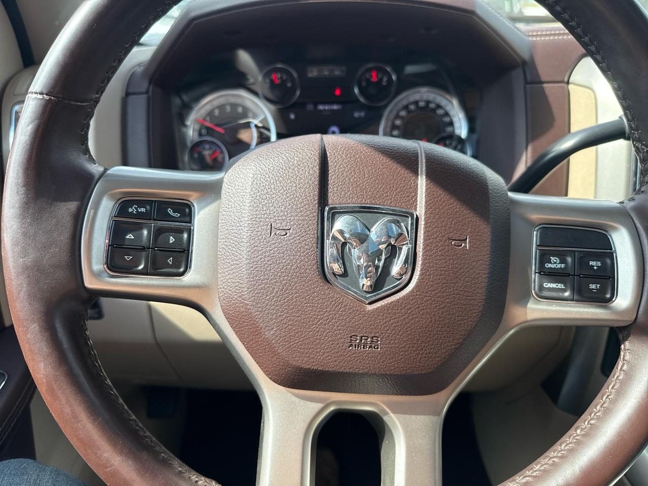 RAM 2500 Laramie Crew Cab SWB 4WD 2017
