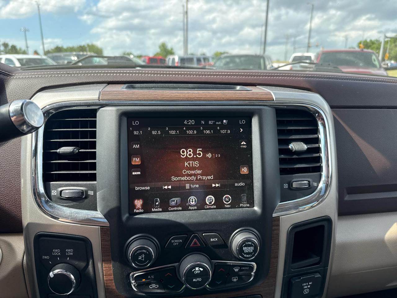 RAM 2500 Laramie Crew Cab SWB 4WD 2017