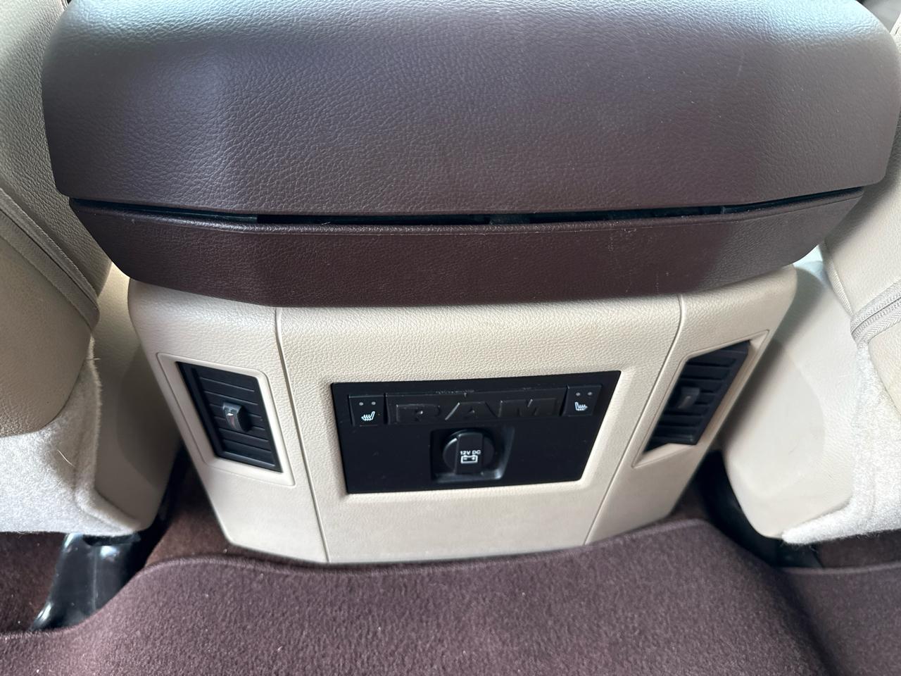 RAM 2500 Laramie Crew Cab SWB 4WD 2017