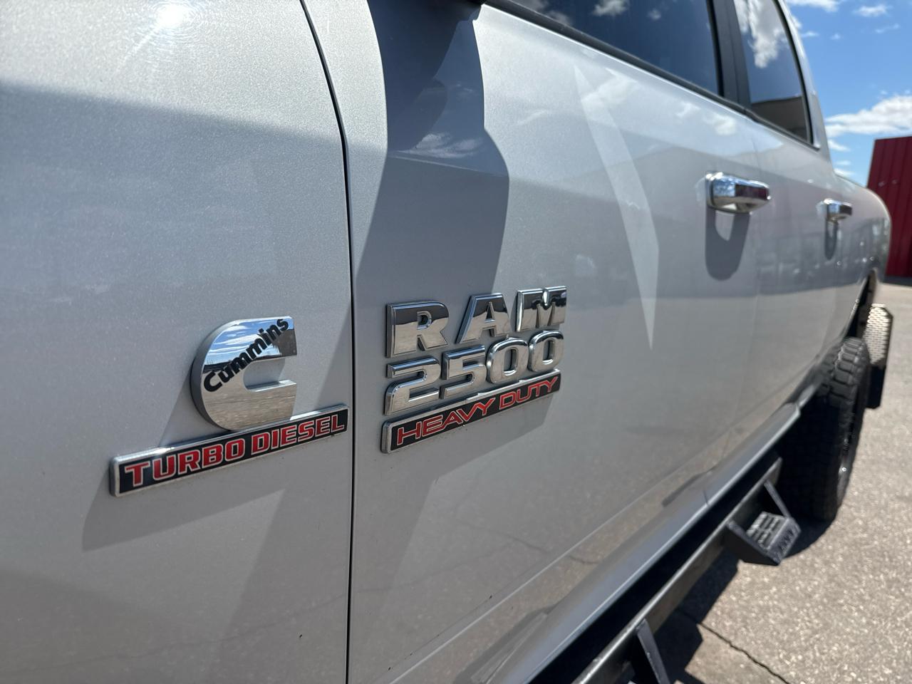 RAM 2500 Laramie Crew Cab SWB 4WD 2018
