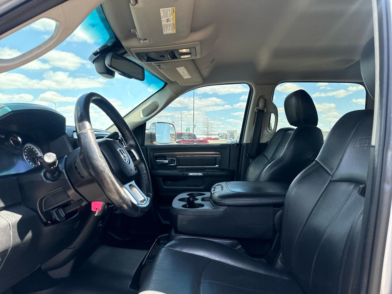 RAM 2500 Laramie Crew Cab SWB 4WD 2018