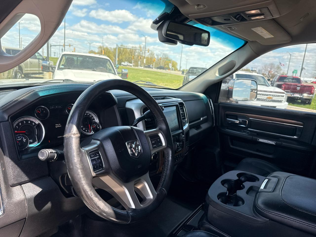 RAM 2500 Laramie Crew Cab SWB 4WD 2018