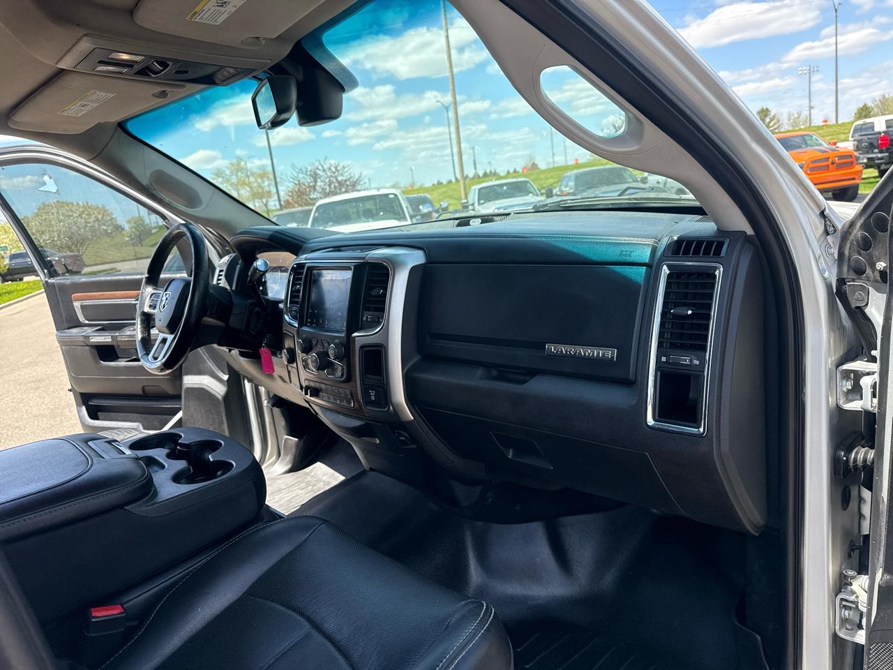 RAM 2500 Laramie Crew Cab SWB 4WD 2018