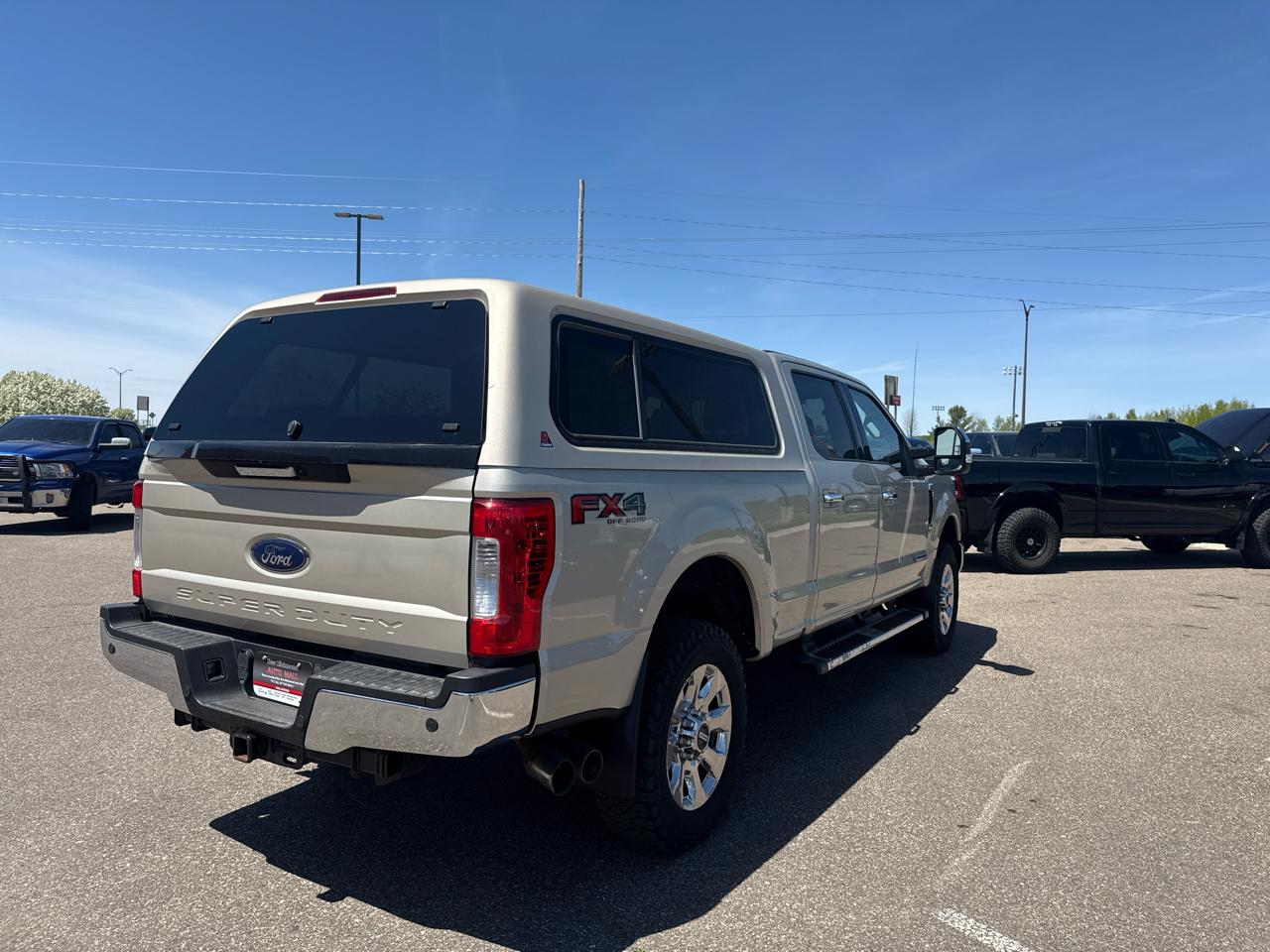Ford F-250 SD Lariat Crew Cab 4WD 2017