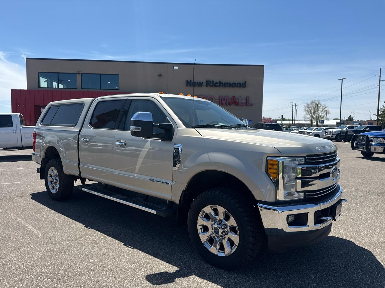 Ford F-250 SD Lariat Crew Cab 4WD 2017