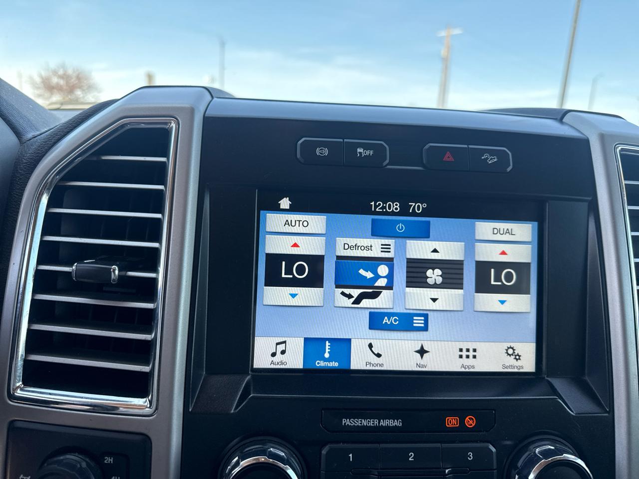 Ford F-250 SD Lariat Crew Cab 4WD 2017