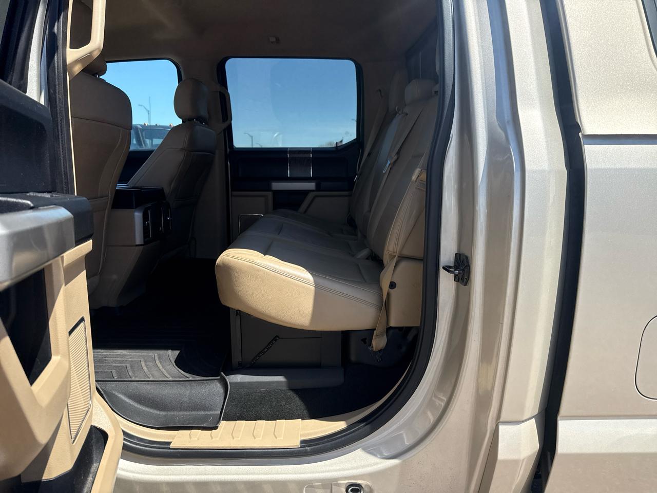 Ford F-250 SD Lariat Crew Cab 4WD 2017