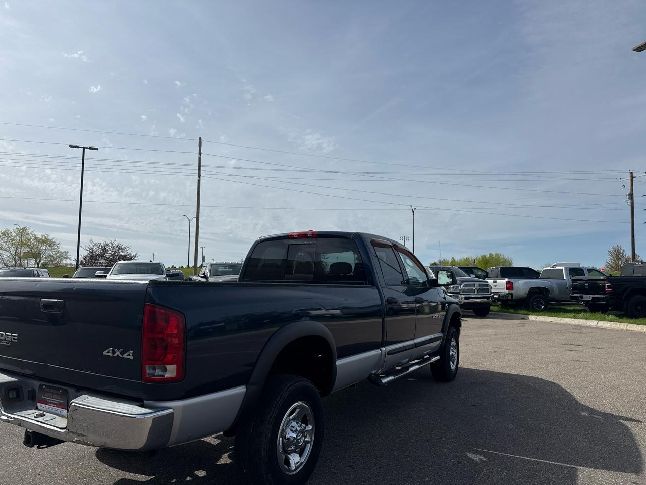 Dodge Ram 3500 TRX4 Off Road Quad Cab 4WD 2006