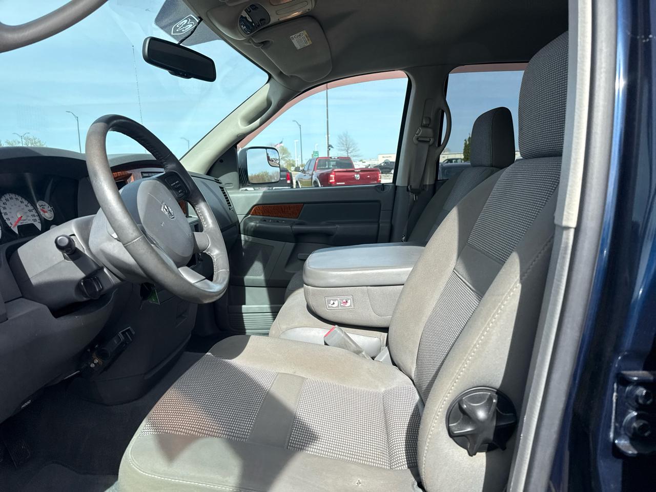 Dodge Ram 3500 TRX4 Off Road Quad Cab 4WD 2006