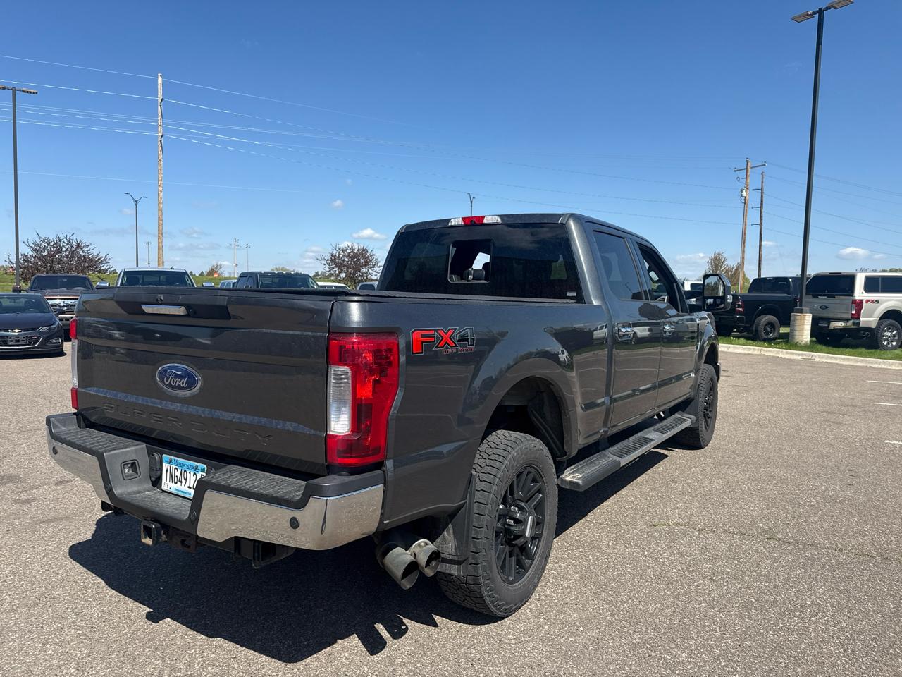 Ford F-350 SD Lariat Crew Cab 4WD 2017