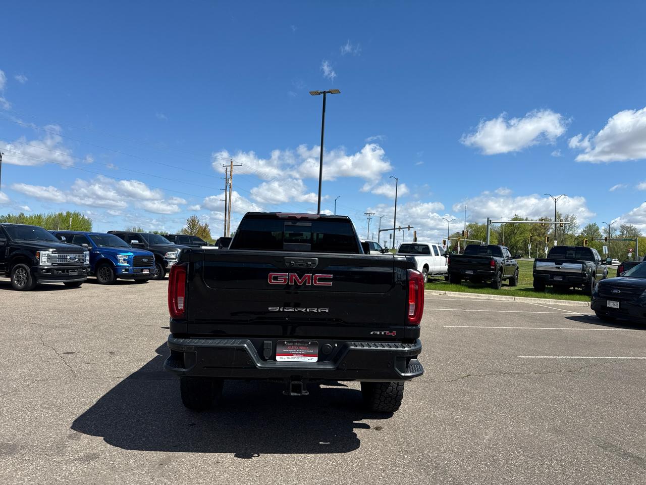 GMC Sierra 2500HD AT4 Crew Cab Long Box 4WD 2020