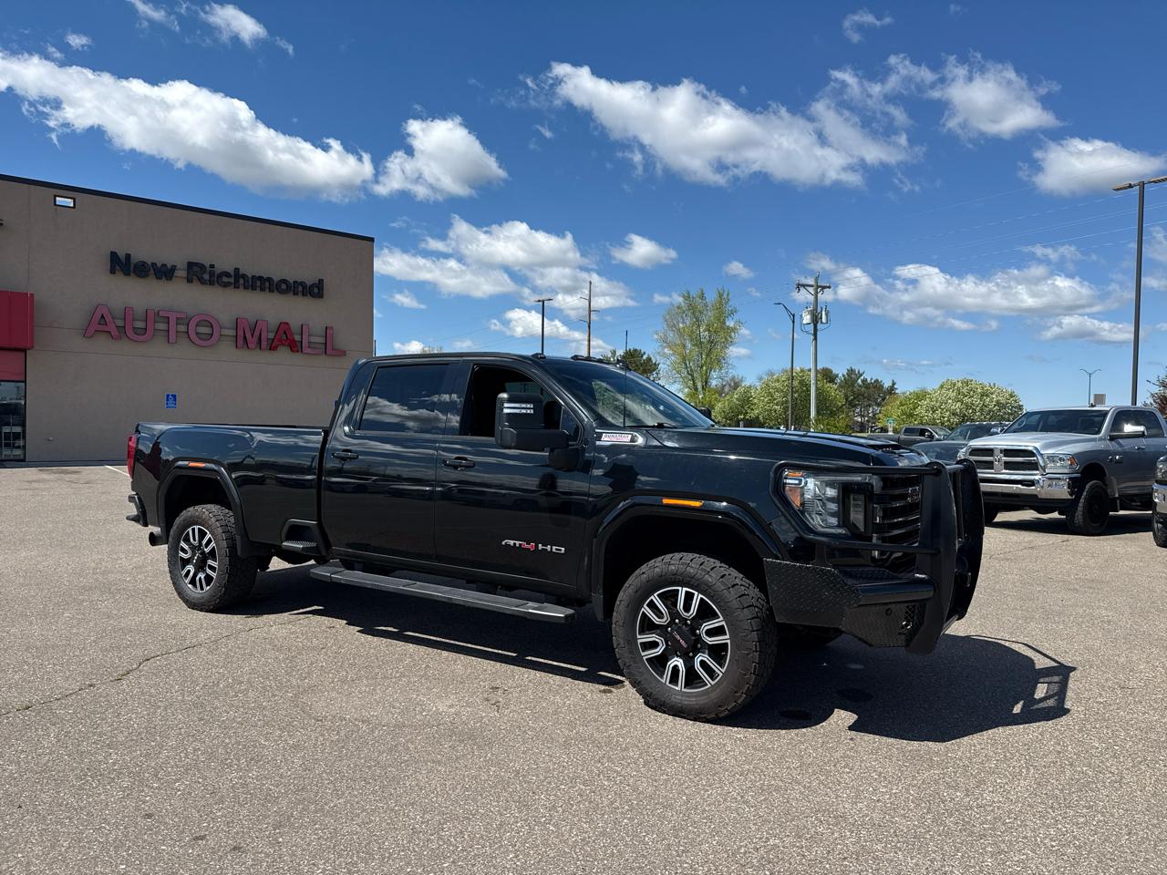 GMC Sierra 2500HD AT4 Crew Cab Long Box 4WD 2020