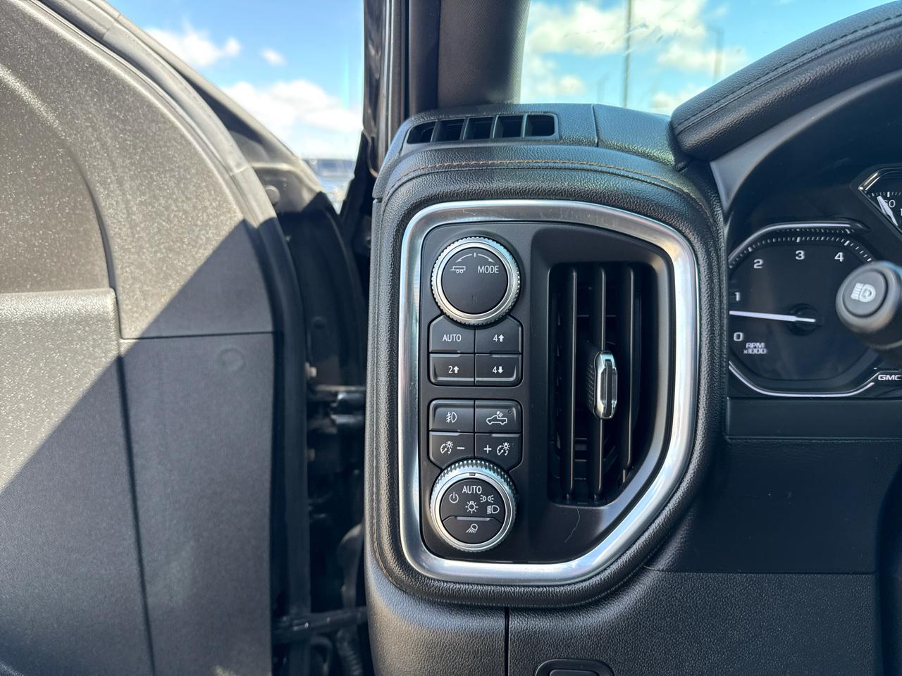 GMC Sierra 2500HD AT4 Crew Cab Long Box 4WD 2020