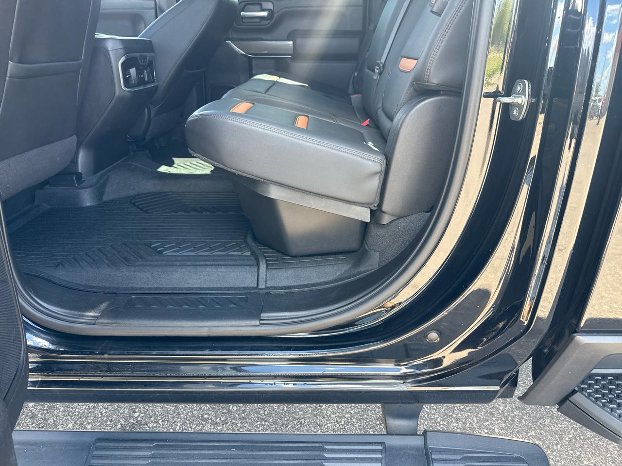 GMC Sierra 2500HD AT4 Crew Cab Long Box 4WD 2020