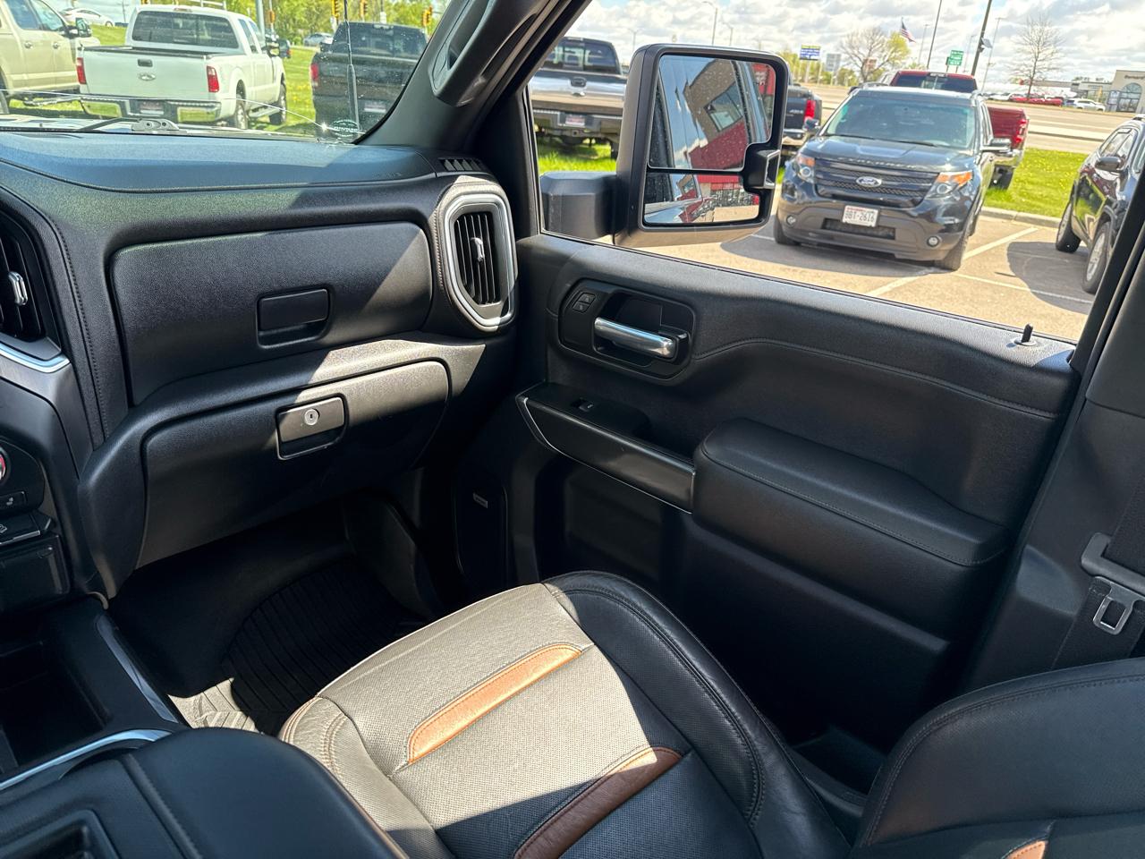 GMC Sierra 2500HD AT4 Crew Cab Long Box 4WD 2020