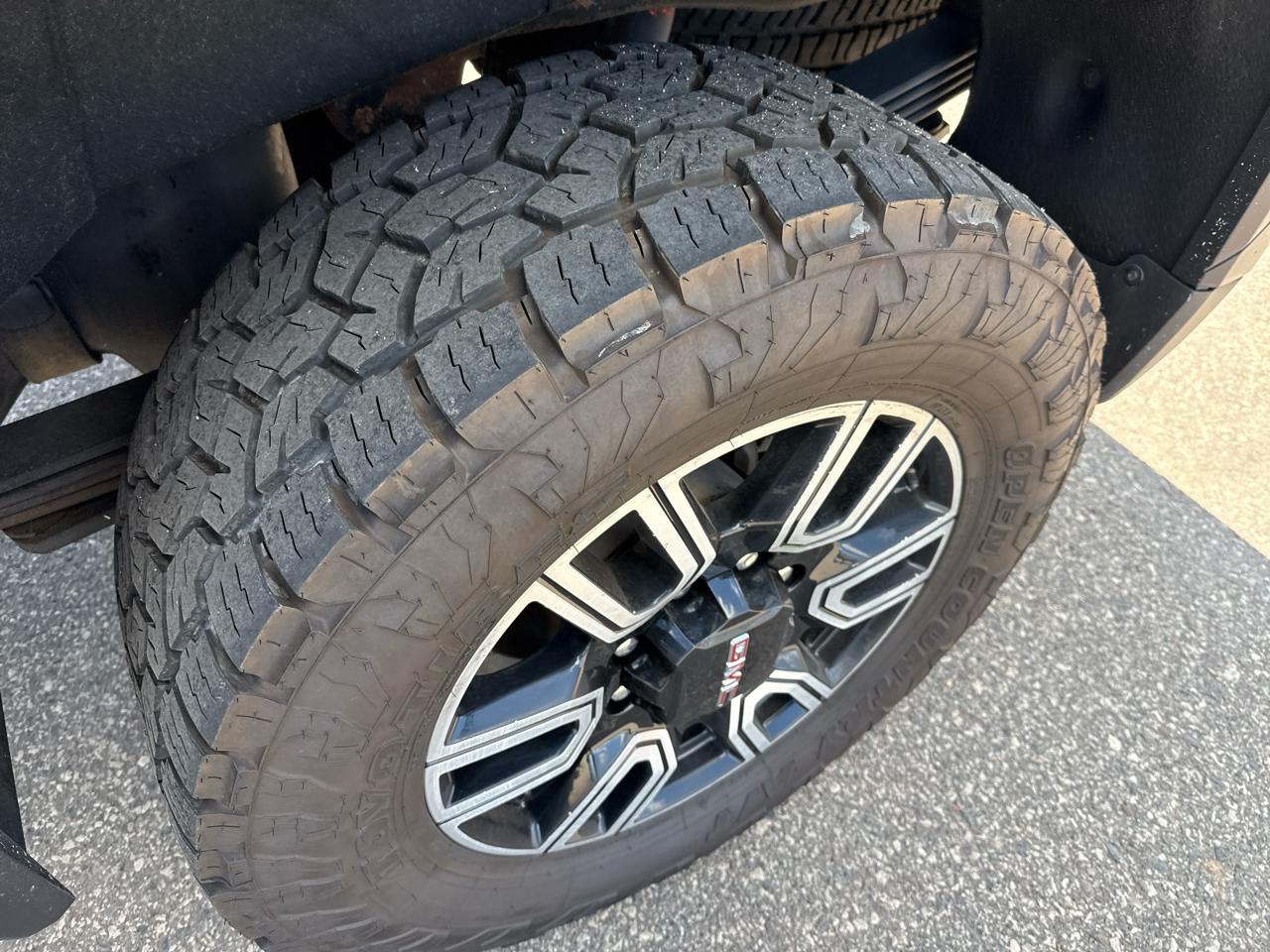 GMC Sierra 2500HD AT4 Crew Cab Long Box 4WD 2020